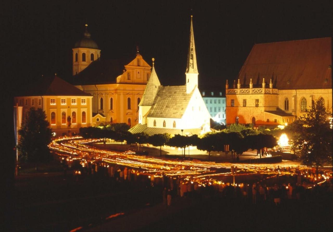 Gasthof Scharnagl Hotel อัลเทิตทิง ภายนอก รูปภาพ